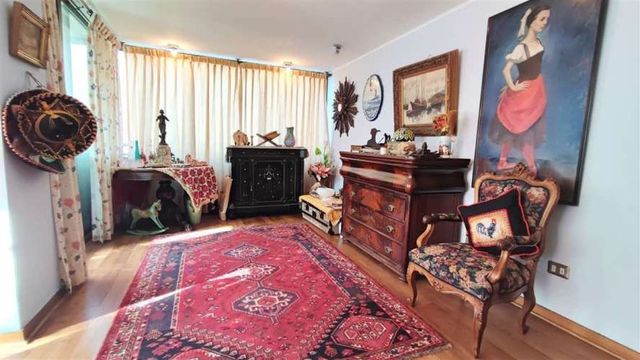 Departamento Venta De 3 Dorm. Providencia Av El Bosque Sur