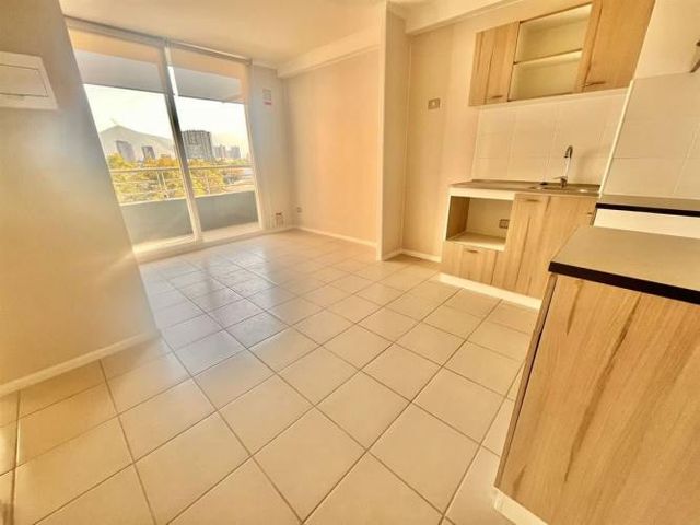 Departamento 1 Dorm, 1 Baño, 1 Est. En Independencia