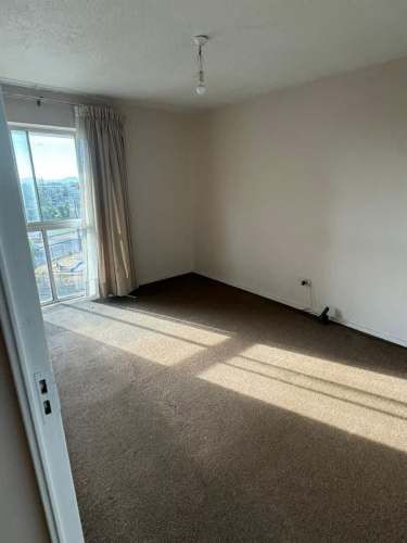 Departamento En Venta De 3 Dorm. Laguna Redonda