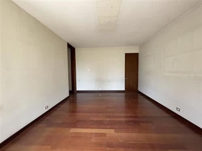 Departamento Duplex En Venta De 6 Dorm. En Las Condes