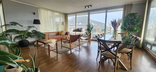 Departamento En Venta De 4 Dorm. En Las Condes