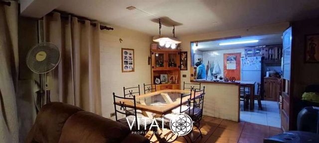Casa En Venta De 3 Dormitorios Y 2 Baños En Puente Alto