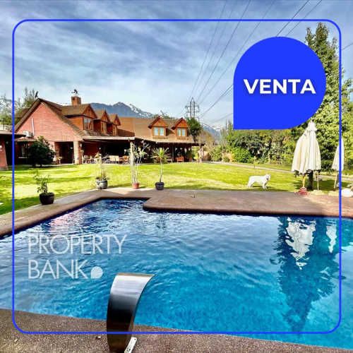 Casa En Venta En La Reina