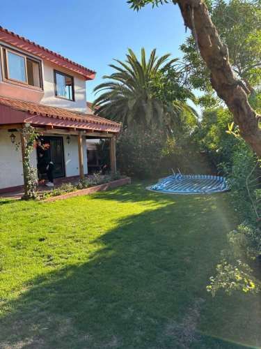 Casa En Venta De 4 Dorm. En Viña Del Mar