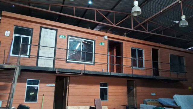 “Inmueble comercial: taller y oficinas con excelente conectividad”