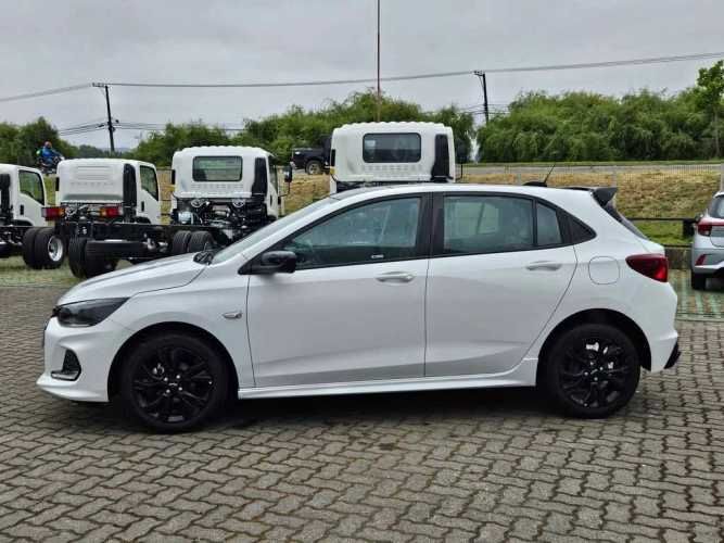 CHEVROLET ONIX 2024