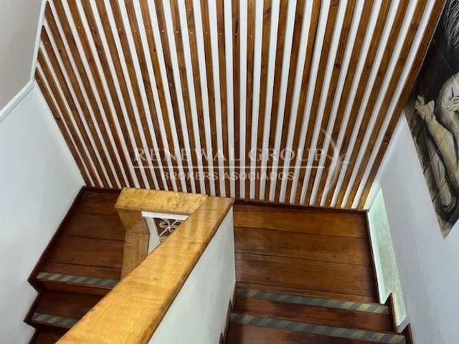 Amplio local comercial con excelente ubicacio (122702)