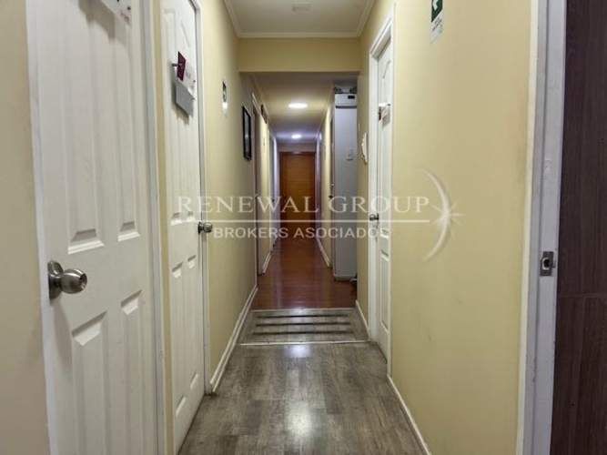 Amplio local comercial con excelente ubicacio (122702)