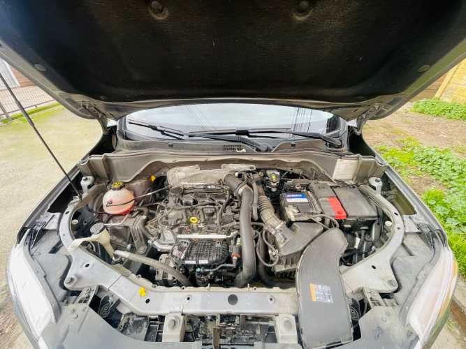 Se vende Chevrolet Tracker 2022