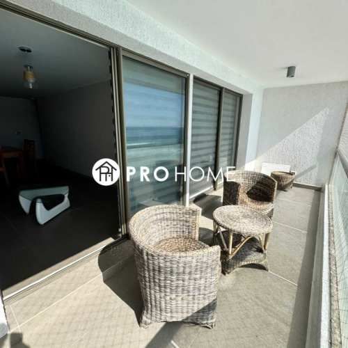 Descubre el lujo de vivir en una laguna privada