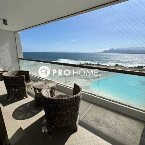 Descubre el lujo de vivir en una laguna privada