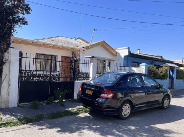 VENTA!! CASA EN LA CISTERNA METRO LO OVALLE