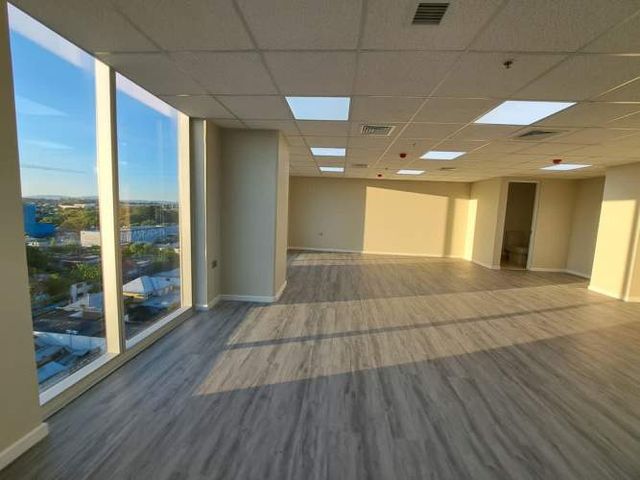 Arriendo Oficina Edificio Paseo Los Héroes