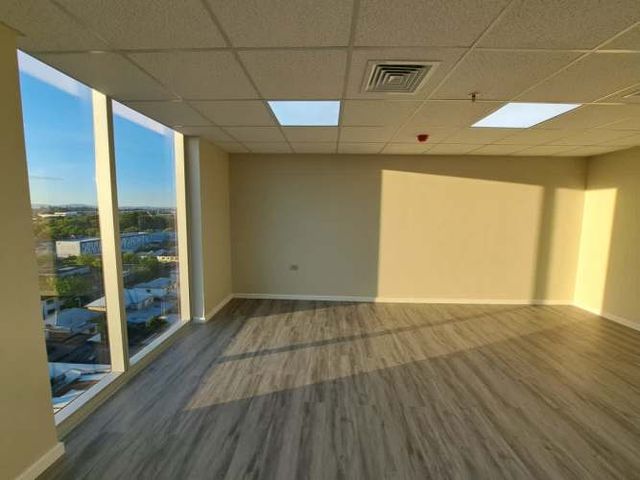 Arriendo Oficina Edificio Paseo Los Héroes