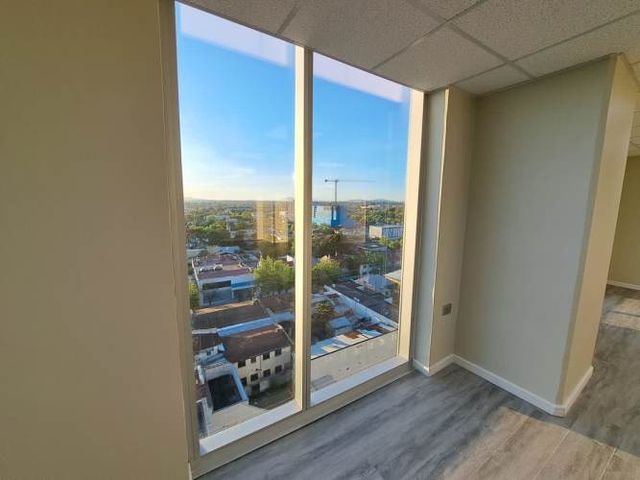 Arriendo Oficina Edificio Paseo Los Héroes