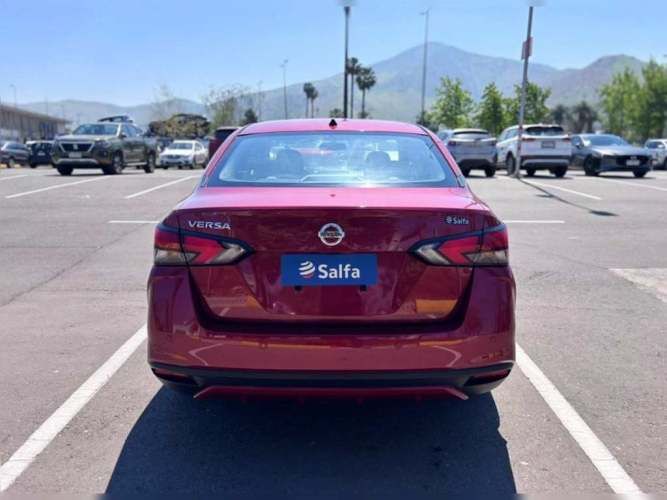 NISSAN VERSA 2023