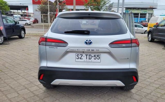 TOYOTA COROLLA CROSS CVT HEV 1.8 AUT AÑO 2023