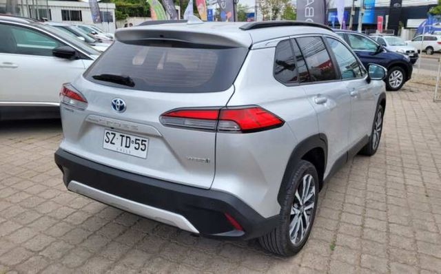 TOYOTA COROLLA CROSS CVT HEV 1.8 AUT AÑO 2023