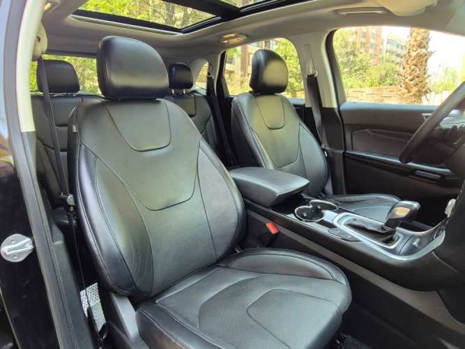 FORD EDGE TITANIUM 2019