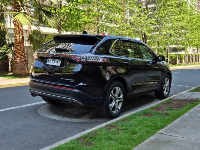 FORD EDGE TITANIUM 2019