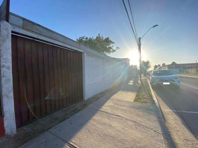 Gran Oportunidad Casa Esquina ideal para Negocios cercana a subcomisaria y Cesfam Tierras Blancas