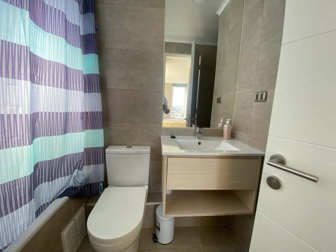 Departamento en arriendo c/ estacionamiento en Centro de Concepción