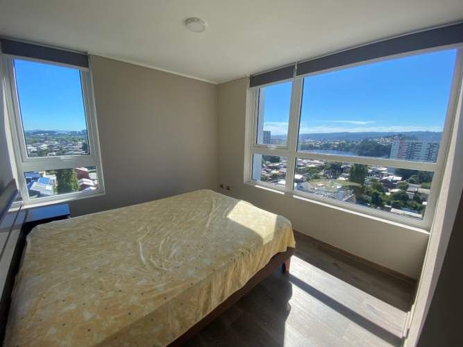 Departamento en arriendo c/ estacionamiento en Centro de Concepción