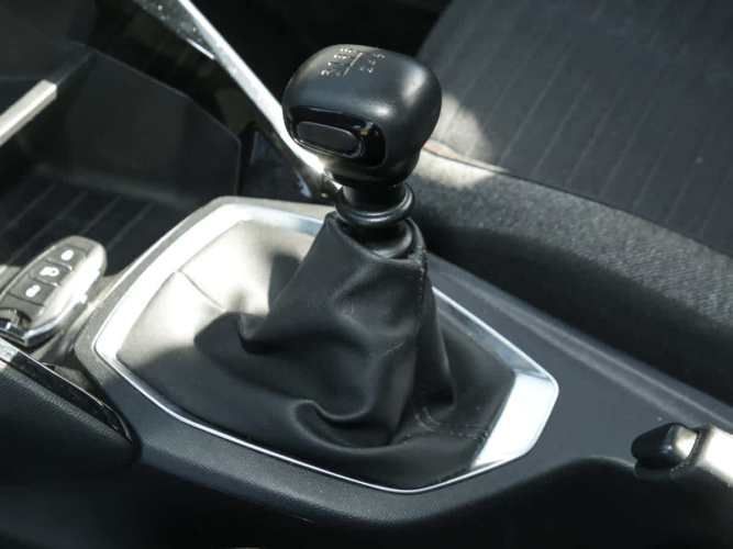 Peugeot 2008 2022 2008 Active Bluehdi 100