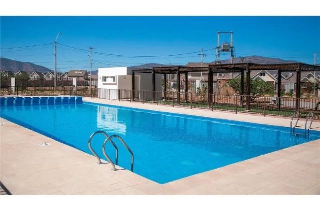 DEPARTAMENTO Av. Rene Schneider 2031