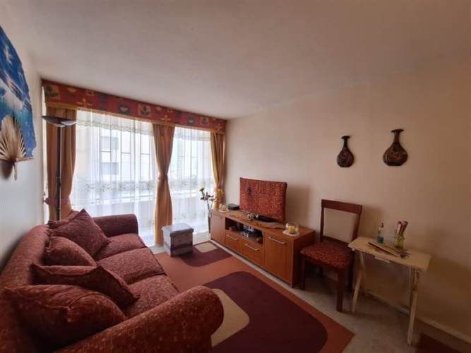 DEPARTAMENTO Al frente de La Herradura