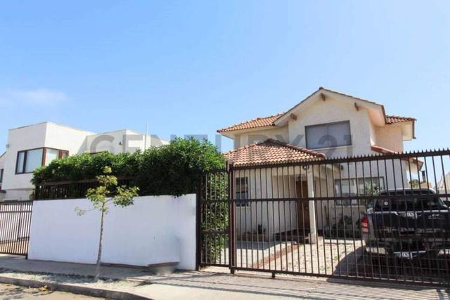 Vendo casa sector loteo en Peñuelas