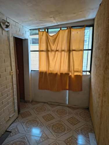 Casa en venta c/ estacionamiento en Protectora de La Infancia