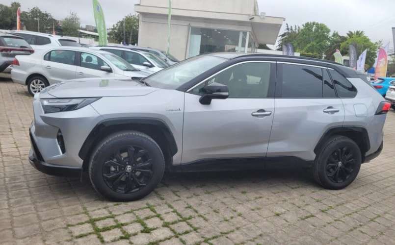 TOYOTA RAV 4 HYBRIDO CVT 2.5 AUT. AÑO 2023
