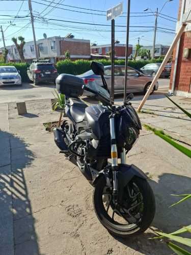 Moto Dominar 400 adventure