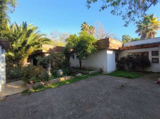 CASA En Venta Casa Aislada de 1 Piso en Avda. Echeñique con Luis Durand