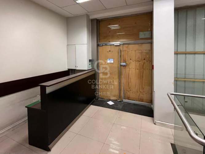Gran oficina comercial en Santiago Centro