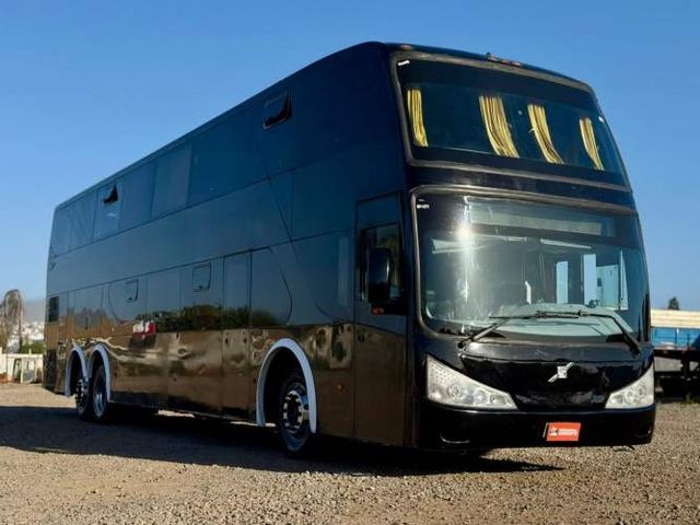 2014 LIQUIDACIÓN Bus Volvo B420R - 2 Pisos, capacidad para 56 pasajeros con baño - OPERATIVO