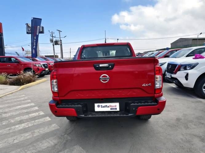 NISSAN NAVARA 2023