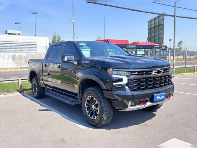 CHEVROLET SILVERADO 2023