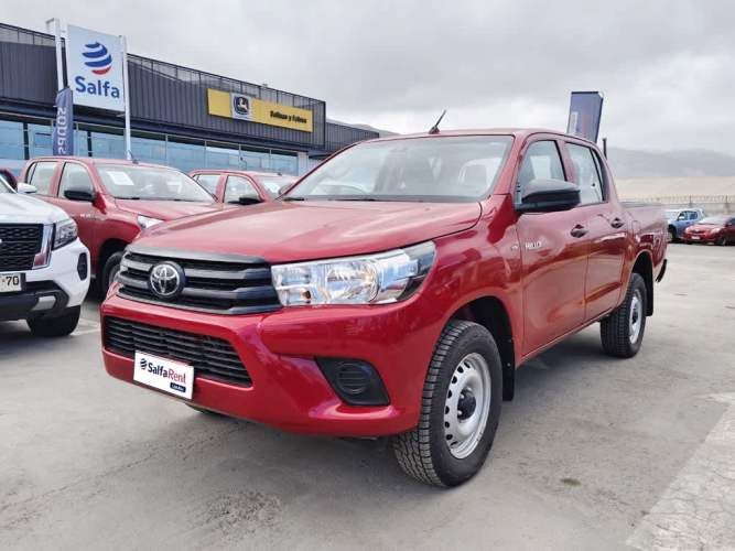 TOYOTA HILUX 2023
