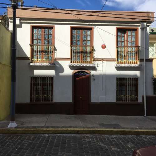 Amplia Casa en venta en Cerro Concepción