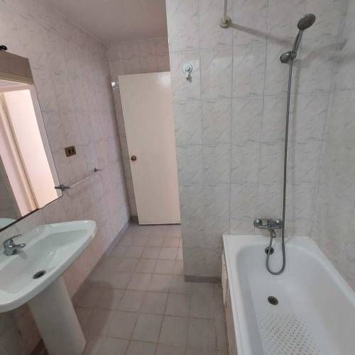 Se Vende Amplio Depto  (122782)