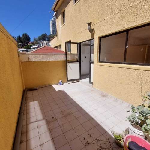 Se Vende Amplio Depto  (122782)