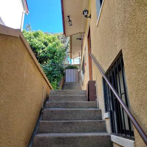 Se Vende Amplio Depto  (122782)