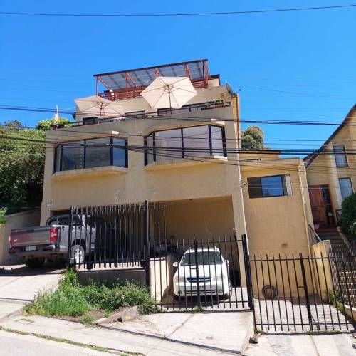 Se Vende Amplio Depto  (122782)