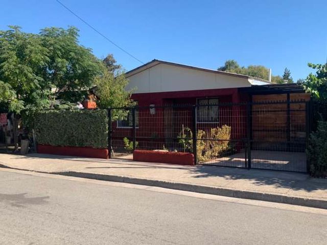 Se vende Casa 3 dormitorios 1 baño, Villa La Granja de Colin