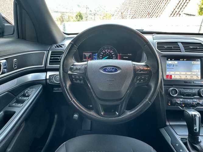 FORD EXPLORER XLT 3.5 2018