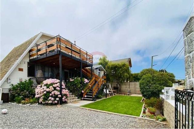 &quot;casa en algarrobo: tu refugio costero ideal&quot;