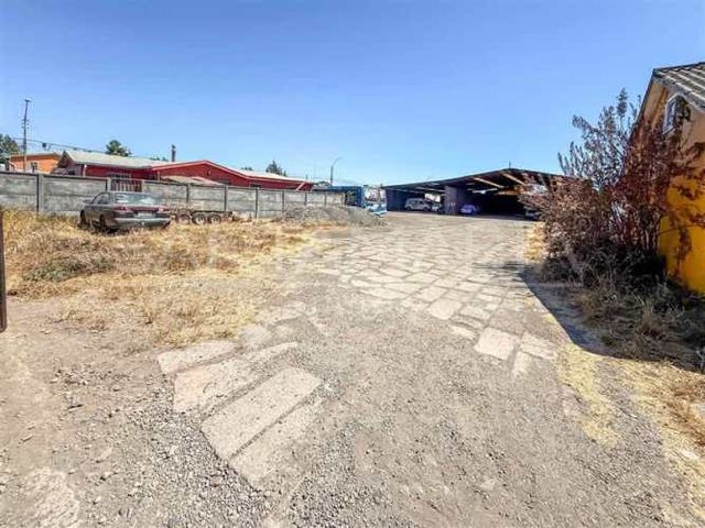 LOCAL COMERCIAL Lota, Coronel