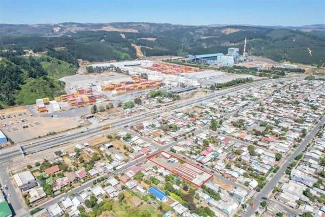 LOCAL COMERCIAL Lota, Coronel